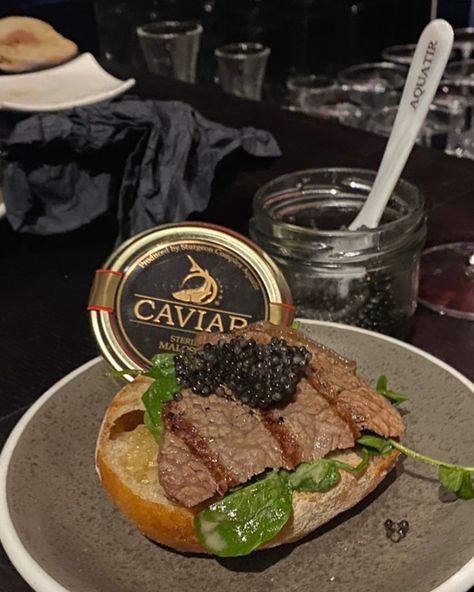 Black caviar and good champagne - could any combination be better? I’ve already said many times about the benefits of black caviar, which I love very much. And the best part is that in the case of caviar you don’t have to choose between healthy and tasty! On the one hand - you get vitamins and minerals, on the other - you spoil yourself with delicious 🤤 In general, before my anniversary I am well saturated with aphrodisiacs and never cease to admire the quality of local products 😁 Do you ... My Anniversary, Everything At Once, Best Champagne, Swiss Switzerland, Local Products, Spoil Yourself, Bettering Myself, Black Caviar, Be Better