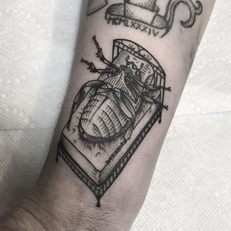 Gregor Samsa awoke done @loveletters_tattoo #allday #LA henbotattoo@gmail.com Dark Tattoo Ideas, Gregor Samsa, Gotik Tattoo, Shadow Tattoo, Spider Web Tattoo, Web Tattoo, Just Ink, Tatuaje A Color, Dragon Tattoo Designs