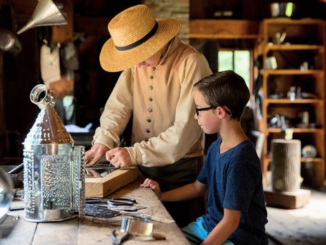 Old Sturbridge Village Day Trip: Living History Museum and Farm Fun Near Boston Massachusetts Travel Guide, New England Town, Sturbridge Village, England Town, Massachusetts Travel, Living History Museum, Working Farm, Farm Fun, Kids Things To Do