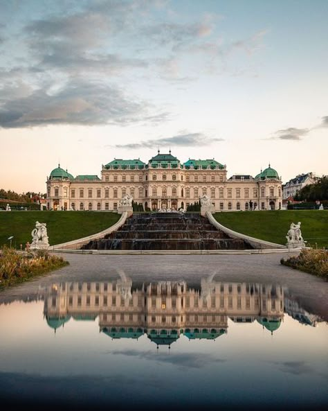 Vienna In Spring, Vienna Castle, Vienna Austria Aesthetic, Vienna Belvedere, Wien Aesthetic, Vienna Austria Photography, Vienna Photography, Vienna Architecture, Vienna Aesthetic