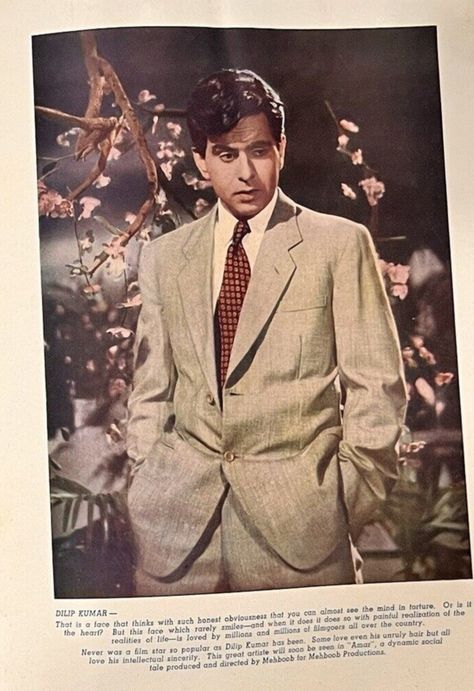 Dilip Kumar Aesthetic, Retro Bollywood Outfits, Parmish Verma, Old Bollywood Movies, Bollywood Retro, Film Tips, Dilip Kumar, Old Film Stars, Classic Actors