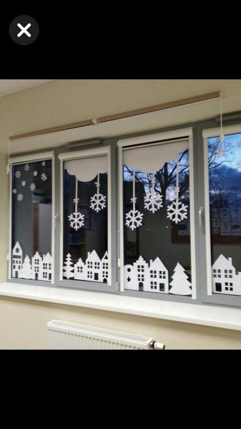 Christmas Art For Kids, Christmas Window Decorations, Easy Christmas Decorations, Christmas School, Christmas Classroom, Home Diy Decor, Budget Home, Christmas Window, Diy Home Decor Easy