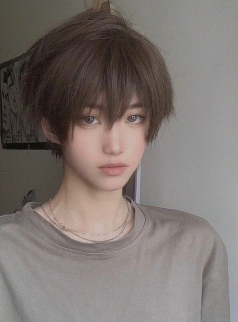 Cute Faceclaims, ผมทรง Long Pixie, Anime Boy Hairstyle, Short Short Hairstyles, Anime Haircut, Short Hair Tomboy, Pixie Bob Haircut, Shot Hair Styles, Hair Reference