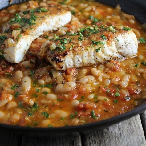 Pan Seared Halibut With White Beans And Gremolata Beans And Fish, Fish With White Beans, Cod And White Beans, Fish And Beans Recipe, Fish And Beans, Fish With Beans, Halibut Dinner Ideas, Pan Seared Halibut, Seared Halibut