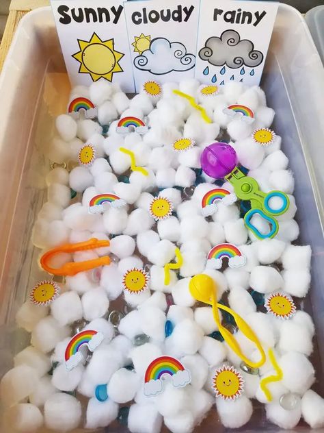 Easy Sensory Bin, Weather Activities Preschool, Fancy Items, Sensory Bin Ideas, Toddler Sensory Bins, Preschool Weather, Weather Crafts, Weather Theme, Sensory Activities Toddlers