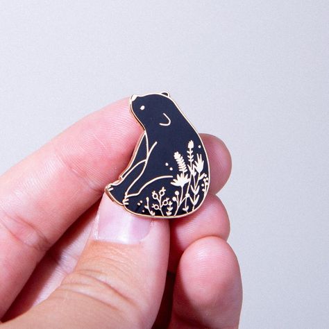 Black Bear Enamel Pin - A cute and cuddly black bear pin perfect for any animal lover. Great for adding a touch of personality to your outfit or for gifting to a friend. #enamelpin #blackbear . #Nature #Bear_Sitting #Aesthetic_Backpack #Enamel_Pin_Collection Bear Sitting, Aesthetic Backpack, Enamel Pin Collection, Pin Cute, Handmade Pins, Enamel Lapel Pin, Hard Enamel Pin, Pinback Buttons, Cute Pins