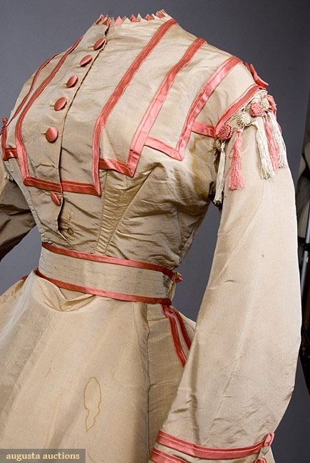 FRENCH SILK VISITING DRESS, 1860s - bodice detail 1860s Dresses, 1860s Fashion, 1860 Fashion, 1800s Fashion, Victorian Costume, French Silk, 19th Century Fashion, Historic Fashion, Old Dresses