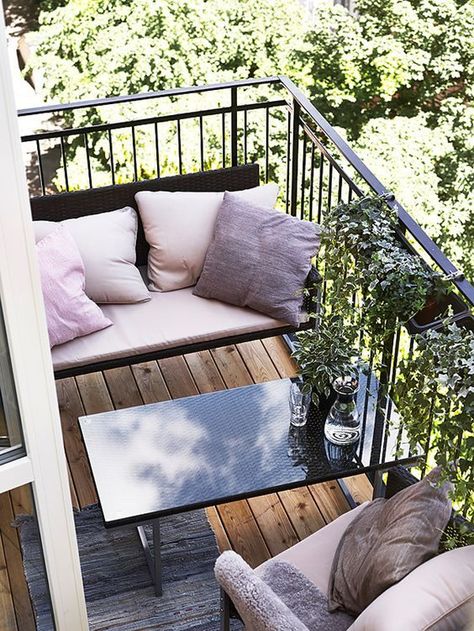 Spruce Up Your Outdoor Space Balcon Mic, Balkon Decor, Compact Furniture, Tiny Balcony, Balcony Design Ideas, Small Balcony Garden, Small Balcony Design, Home Balcony, Apartment Patio