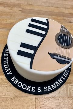 Fantasy-Frostings-Celebration-Cake.14 Guitar Cakes For Men Birthday, Musician Cake Ideas, Guitar Themed Cake, Music Theme Cake Ideas, Fantasy Cake Ideas, Music Cake For Men, Cake For Musician, Guitar Cake Ideas Birthday, Guitar Cakes For Men