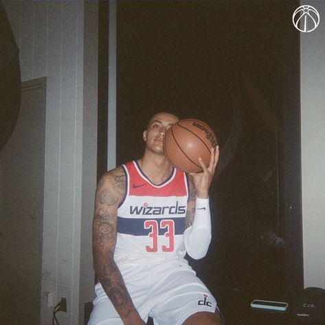 Basketball Rim, Kyle Kuzma, Basketball Drills, Basketball Hoops, Basketball Ball, Washington Wizards, Basketball Pictures, Nike Basketball, College Basketball