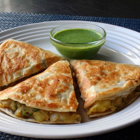 Food Wishes, Quesadilla Recipes, Deep Frying, Samosa, Cilantro Lime, Quesadillas, Cheap Meals, Grilled Meat, Fresh Ginger