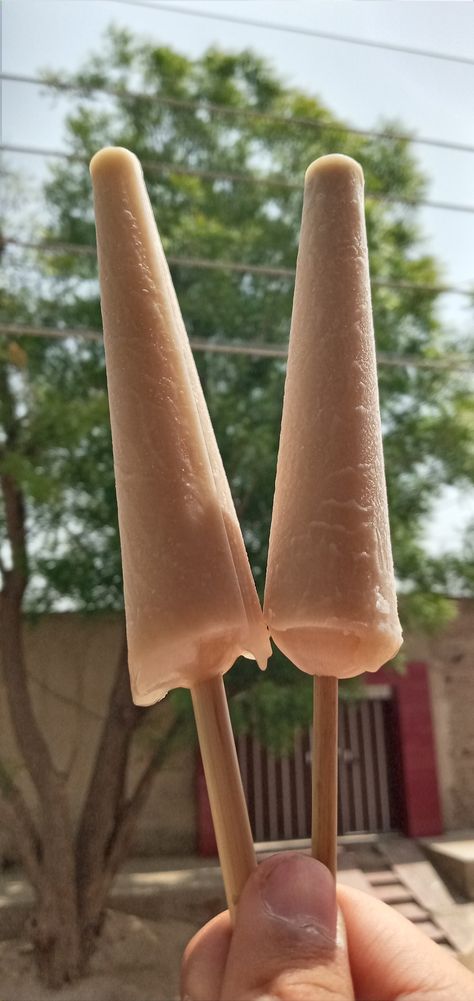 #summer #Shoot #cinamatic #lightroom#editing Kulfi Snap, Ice Cream Snapchat, Kulfi Ice Cream, Night Snapchat, Snap Night, Summer Shoot, Best Snapchat, Chill Photos, Lightroom Editing