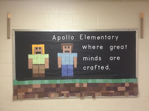 Roblox Bulletin Board Ideas, Roblox Bulletin Board, Minecraft Bulletin Board Ideas, Minecraft Bulletin Board, Minecraft Hallway, Computer Room Decor, Minecraft Classroom, Abc Order Activities, Hallway Bulletin Boards