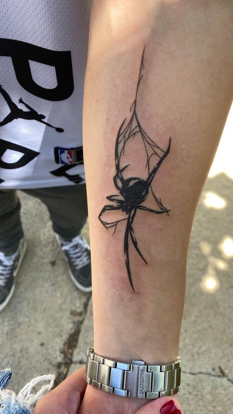 Spider Tattoo On Forearm, Cool Forearm Tattoos Men, Spider Tattoo Arm, Small Tattoo Sleeve, Spider Tattoo Men, Animal Tattoo Designs, Tattoo Spider, Tattoo Art Design, Spiderman Tattoo