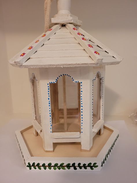 Bird Feeder Painting Ideas, Cute Gazebo, Painted Bird Feeder, Gazebo Bird Feeder, Diy Stuff, Bird Feeder, Birds Painting, Bird Houses, Bird Feeders