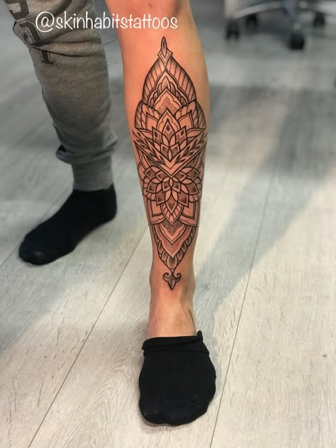 Leg Tattoos Shin, Front Shin Tattoo Men, Shin Tattoo Men, Calf Tattoo Ideas, Mandala Tattoo Ideas, Watercolour Tattoo Men, Leg Band Tattoos, Floral Back Tattoos, Best Leg Tattoos