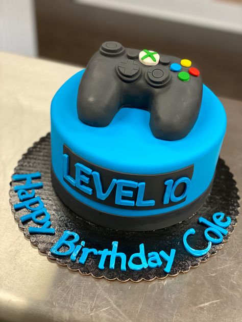 Level 10 Birthday Cake, Level Up Birthday Party Cake, Cake Gamer Birthday, Birthday Cake 10 Boy, Cake For 10 Year Boy, Boys 6th Birthday Cake, Birthday Cake For 10 Year Boy, Level Up Birthday Cake, Gaming Cakes For Boys