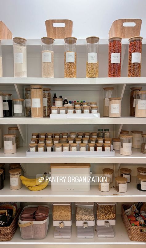 Lauryn Bosstick, Organization Pantry, Pantry Storage, Pantry Organization, Favorite Products, House Decor, Interior Inspiration, Pantry, Baskets