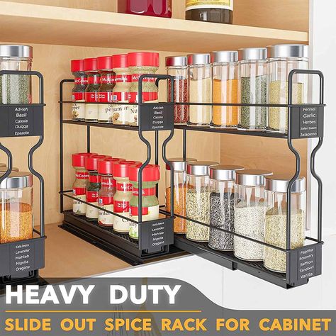 Spice Cabinet Organization, Pull Out Spice Rack, Hanging Spice Rack, Cabinet Spice Rack, Kitchen Cabinet Organization Ideas, Spice Organization Drawer, Spice Organizers, Medicine Cabinet Organization, Seasoning Rack