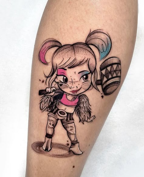 Mom Of 2 Daughters Tattoo, Tattooed Disney Characters, Cartoon Tattoos Women, Tattoo Stencils For Women, Disney Tattoos Unique, Funny Tattoo Ideas, Character Tattoo Ideas, Unique Half Sleeve Tattoos, Harley Quinn Tattoo