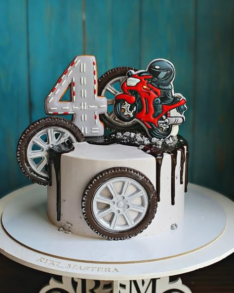 Motor Cake, Motorcycle Birthday Cakes, Birthday Cake Fondant, Motorbike Cake, Bicycle Cake, Motorcycle Cake, Bike Cakes, New Birthday Cake, Cake Fondant