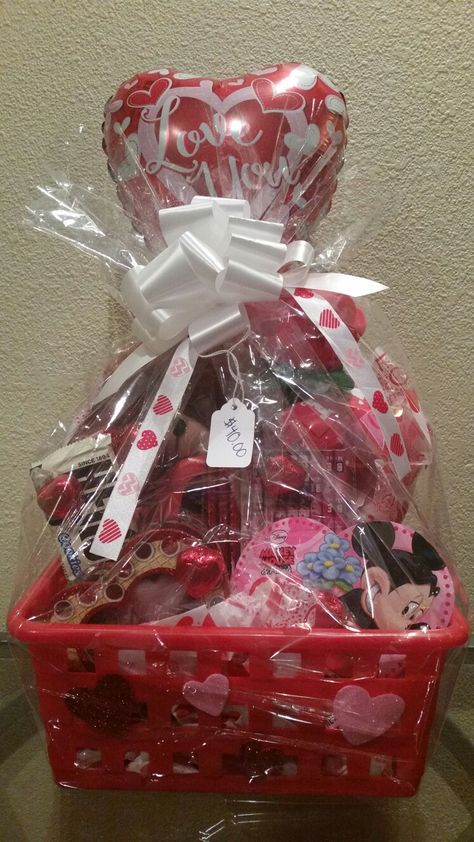 I made this kids Valentines gift basket :) !! Valentines Gifts Basket, Kids Valentines Gift Basket, Valentine Basket Ideas For Kids, Valentine Basket Ideas, Kids Valentine Baskets, Valentines Friends, Valentines Gift Basket, Valentine Basket, Homemade Valentines Gift