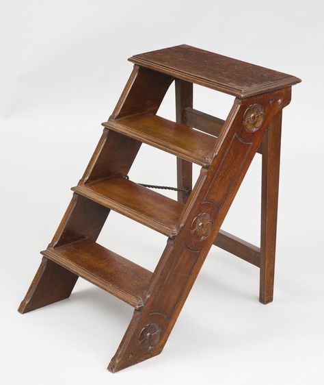 Wood Step Ladder, Wooden Step Ladder, Stool Woodworking Plans, Small Ladder, Kitchen Redesign, Wood Ladder, Wooden Steps, Small Woodworking Projects, Wooden Cabinet