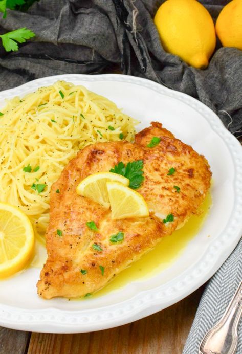 Chicken Francaise- A Delicious,One Skillet, Italian Chicken Dish! Drummies Recipes, Chicken Francaise Recipe, Chicken Francaise, Italian Chicken Dishes, Chicken Francese, Creative Recipes, Paleo Recipes Easy, Italian Chicken, Magic Recipe