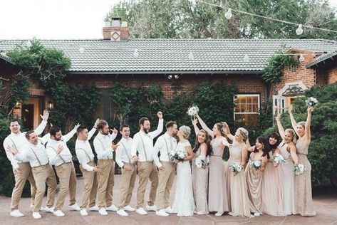 Wedding Attire Groomsmen, Wedding Party Photo Ideas, Khaki Wedding, Party Photo Ideas, Costume Beige, Dove House, Wedding Groomsmen Attire, Groomsmen Suspenders, How To Dress For A Wedding