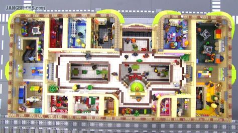 LEGO Shopping Mall | JANGBRiCKS Lego Mall, Lego Supermarket, Mall Video, Part Storage, Lego Zoo, Lego Crafts, Lego Challenge, Lego Town, Lego Land