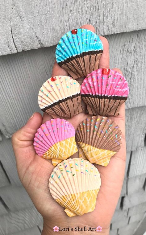 Sea Shell Crafts For Kids, Sanibel Shells, Seashell Art Diy, Coastal Ornament, Art Coquillage, Seashell Projects, Shells Diy, Seashell Painting, Shell Crafts Diy