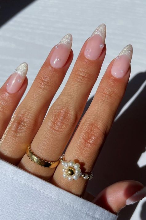 38 Chic & Classy Wedding Nails to Blindly Say 'I Do' To! Vegas Bride Nails, Modern Bride Nails, Pretty Engagement Nails, Hen Do Nails Bride, Wedding Nails Vintage, Classy Sparkle Nails, Bride Pearl Nails, Wedding Inspo Nails, Wedding Nails Pearl Brides