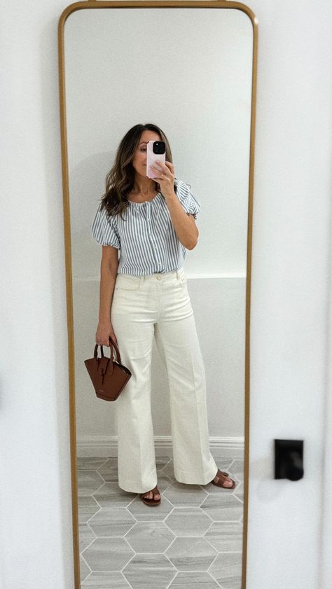 Summer Outfits Roundup - Lilly Style Hot Weather Outfits Work, Cute Mom Outfits, White Wide Leg Jeans, Wfh Outfits, Happy Long Weekend, Hot Weather Outfits, Dress Professional, Work Fits, Outfits For Work