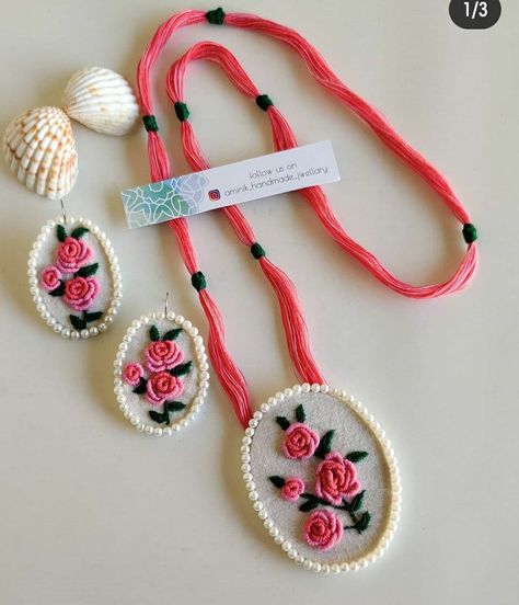 Embroidery Jewellery Handmade, Embroidery Earring, Diy Necklace Designs, Flower Jewelry Designs, Hand Embroidered Jewelry, Diy Jewelry Set, Diy Earrings Easy, Earrings Diy Handmade, Thread Bangles Design