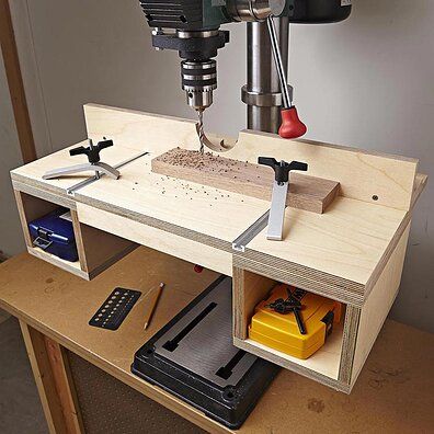 Do-it-all Drill-press Table Downloadable Plan Thumbnail Arbejdsplads Garage, Press Table, Wood Shop Ideas, Drill Press Table, Table Woodworking, Furniture Shelves, Wood Crafting Tools, Wood Magazine, Outils De Menuiserie