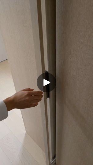 Pocket Sliding Door, Glass Door Design, Internal Sliding Doors, Door Sliding, Door Opening, Traditional Korean, Yanko Design, Internal Doors, Pocket Doors