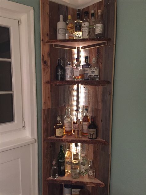 Diy Bar Corner Small Spaces, Corner Bar Ideas For Home Small Spaces, Mini Bar Ideas Small Spaces Corner, Mini Bar At Home Small Spaces, Home Bar Designs Small Corner, Home Bar Ideas Small Corner, Corner Bar Ideas For Home, Mini Bar Ideas Small Spaces, Bar Unit For Home