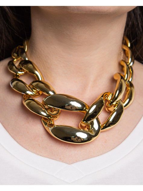 Gold plated chunky chain statement necklace make a statement with this gold plated chunky chain necklace. Perfect for Big Chain Necklace, Statement Jewelry Outfit, Big Gold Chains, Gold Statement Jewelry, Chunky Choker Necklace, Chunky Gold Necklaces, Statement Necklace Gold, Chunky Chain Necklace, Chunky Choker