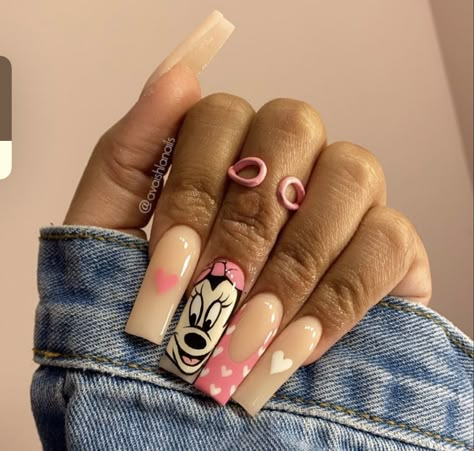 Mommy And Me Nail Ideas, Minnie Mouse Nail Ideas, Minnie Mouse Acrylic Nails, Minnie Mouse Nails Acrylic, Disneyland Nails Acrylics, Pink Disney Nails, Minnie Mouse Nail Designs, Minnie Nails, Minnie Mouse Nail Art