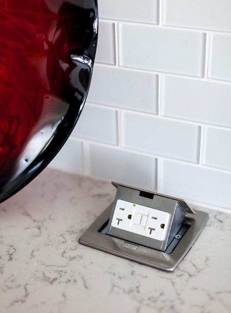 Kitchen Design Idea - Install A Pop Up Outlet Directly Into Your Countertop Countertop Outlets, Pop Up Outlets, Kitchen Remodel Countertops, Outdoor Kitchen Countertops, Kitchen Countertop Materials, Outdoor Kitchen Appliances, Countertop Surfaces, Basic Kitchen, Outdoor Kitchen Design