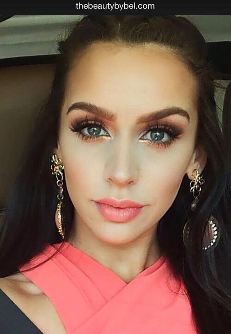 💋 Coral Dress Makeup, Coral Dress Outfit, Coral Makeup, Carli Bybel, Kajal Eyeliner, Beauty Youtubers, Barbie Makeup, Bridesmaid Makeup, Coral Dress