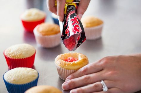 Make Firecracker Cupcakes filled with Pop Rocks. Firework Food, Firecracker Cupcakes, Birthday Pranks, Odd Squad, Cupcakes Filled, Rock Recipes, Homemade Donuts, Birthday Cupcake, Baking Mix