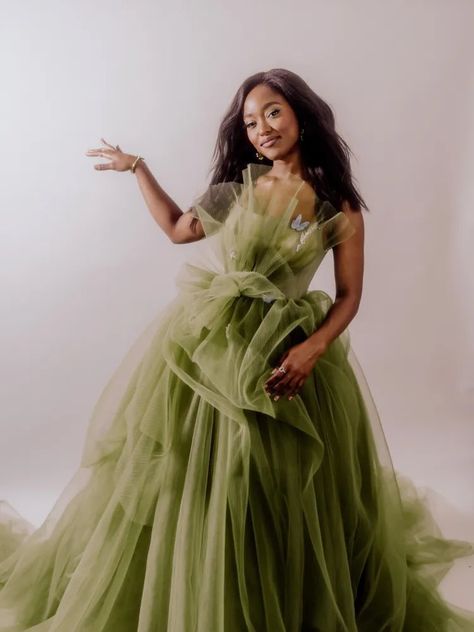 Green Princess Dress, Dress Sweet 16, Black Women Dress, Fairytale Gown, Green Princess, Prom Dresses Long Pink, Prom Dresses Yellow, Strapless Prom Dresses, Spaghetti Strap Prom Dress