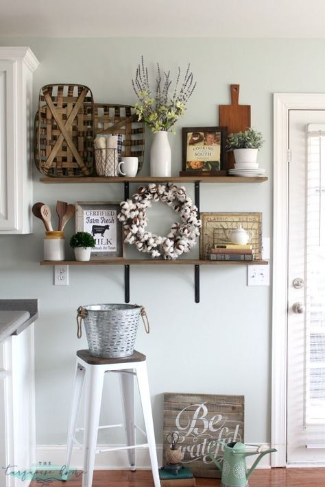 LOVE these tips for styling shelves. These $40 DIY shelves were transformed with some old and new farmhouse decor. | TheTurquoiseHome.com Farmhouse Shelves Decor, Koti Diy, Farmhouse Style Living Room, Styling Shelves, Deco Champetre, Apartment Decoration, Farmhouse Shelves, Decor Ikea, Rustic Farmhouse Kitchen