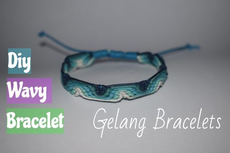 video tutorial on how to make this bracelets Wavy Bracelet, Bracelets Tutorial, Bracelets Adjustable, Surfer Bracelets, Adjustable Bracelet, Diy Bracelets, Video Tutorial, Rope Bracelet, Friendship Bracelets