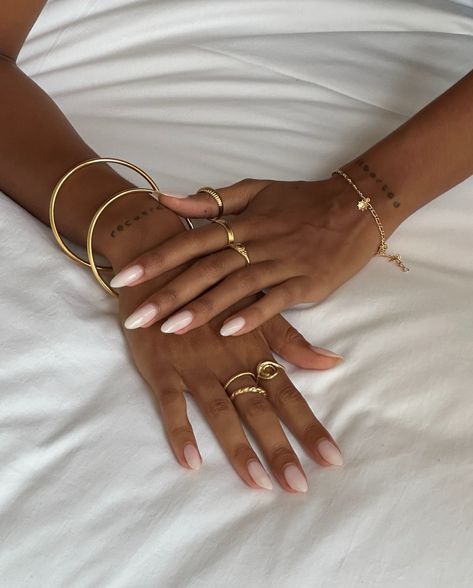 gold rings, aesthetic, summer, girly, outfit, summer style, unique, rings, dainty, bracelets Elegant Rings Gold, How To Layer Rings Jewelry, Layering Rings Gold, Multiple Gold Rings On Hand, Gold Jewelry Girl, Gold Jewelry Nails, Layered Rings Gold, Ring Styling Ideas, That Girl Jewelry