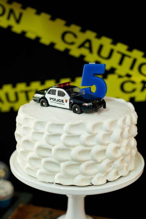 Police Car Birthday Party Ideas, Police Birthday Food Ideas, Police Birthday Party Ideas, Police Birthday Party Cake, Police Car Birthday Party, Police Kids Birthday Party, Birthday Police Theme, Police Car Themed Birthday Party, Police Car Cake