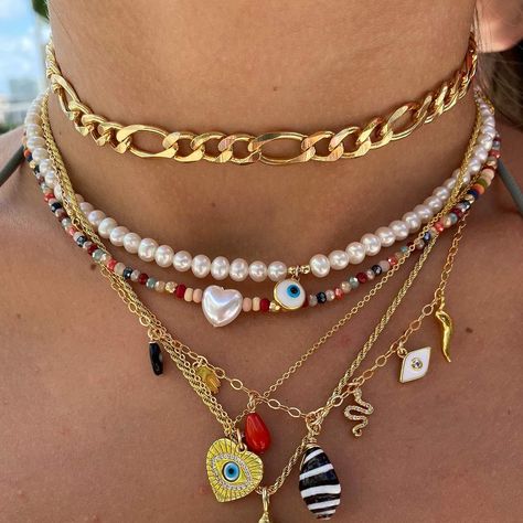 Nostalgic 90s, Italian Necklace, Pearl Necklace Choker, Bless Your Heart, Italian Chain, Y2k Jewelry, Heart Choker, Italian Jewelry, Stacked Jewelry