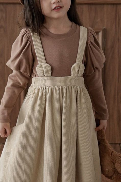 Minimalist Clothes, Child Clothes, Kids Dress Wear, Kid Fashion, Kids Fashion Dress, Dress Beige, Frocks For Girls, Corduroy Dress