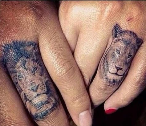 Lion and Lioness tattoo on the ring finger People With Tattoos, Him And Her Tattoos, Wedding Band Tattoo, Tiny Finger Tattoos, Couple Tattoos Unique, Wedding Ring Tattoo, Tattoo Wedding Rings, Ring Finger Tattoos, Couples Tattoo Designs